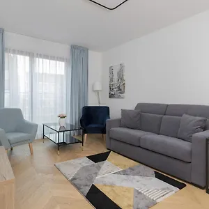  Apartament Praga Okrzei By The River By Renters Polska